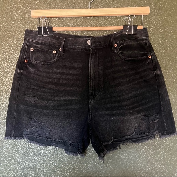 American Eagle 90’s Boyfriend Mid Rise Jean Shorts NWT Size 14 - Picture 1 of 6